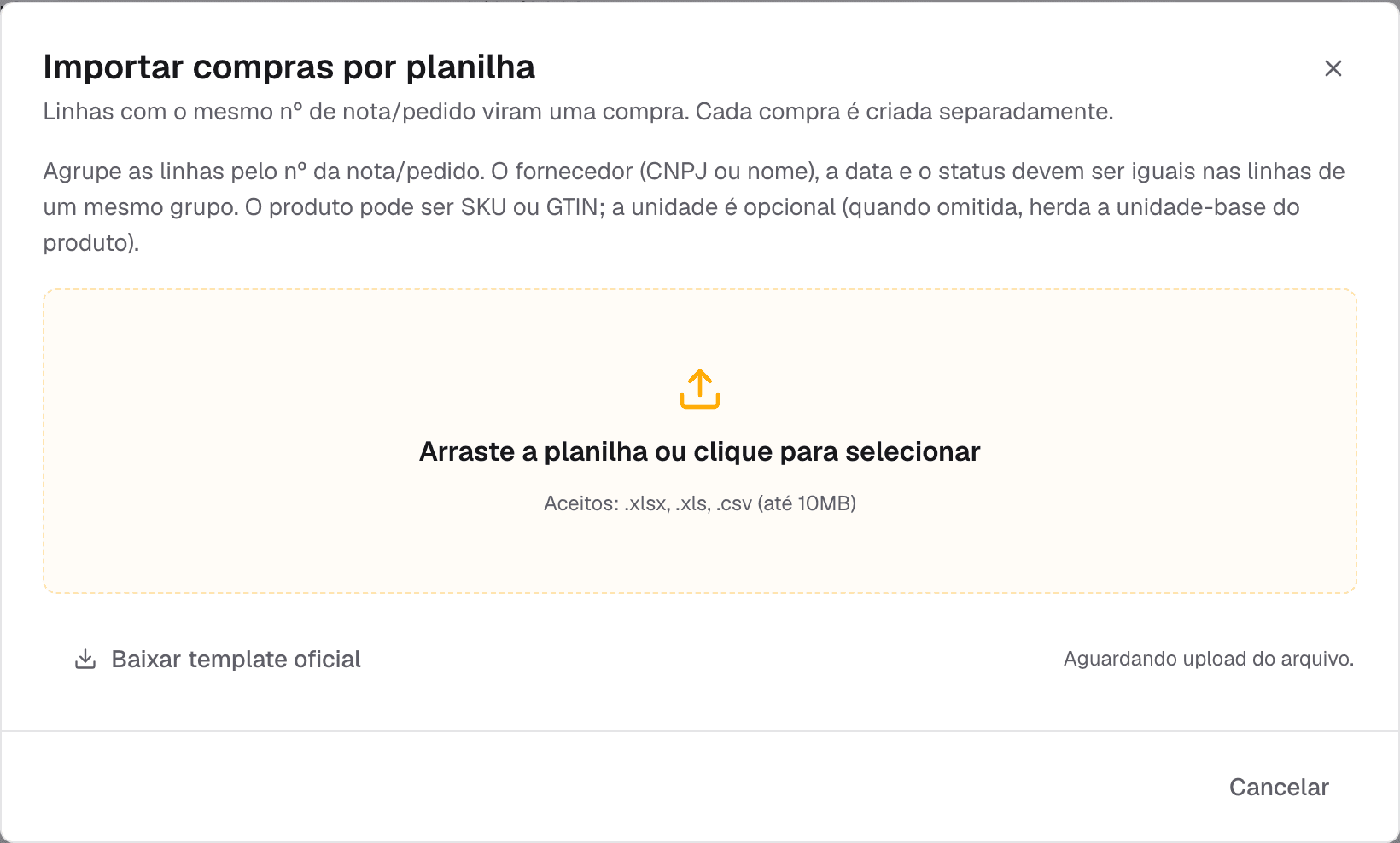 janela Importar compras por planilha na etapa de upload, com a área de arrastar arquivo e o template oficial